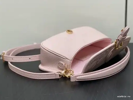 WIS CM Diane-19*10.5*6 VUITTON Nano LOUIS 0326
